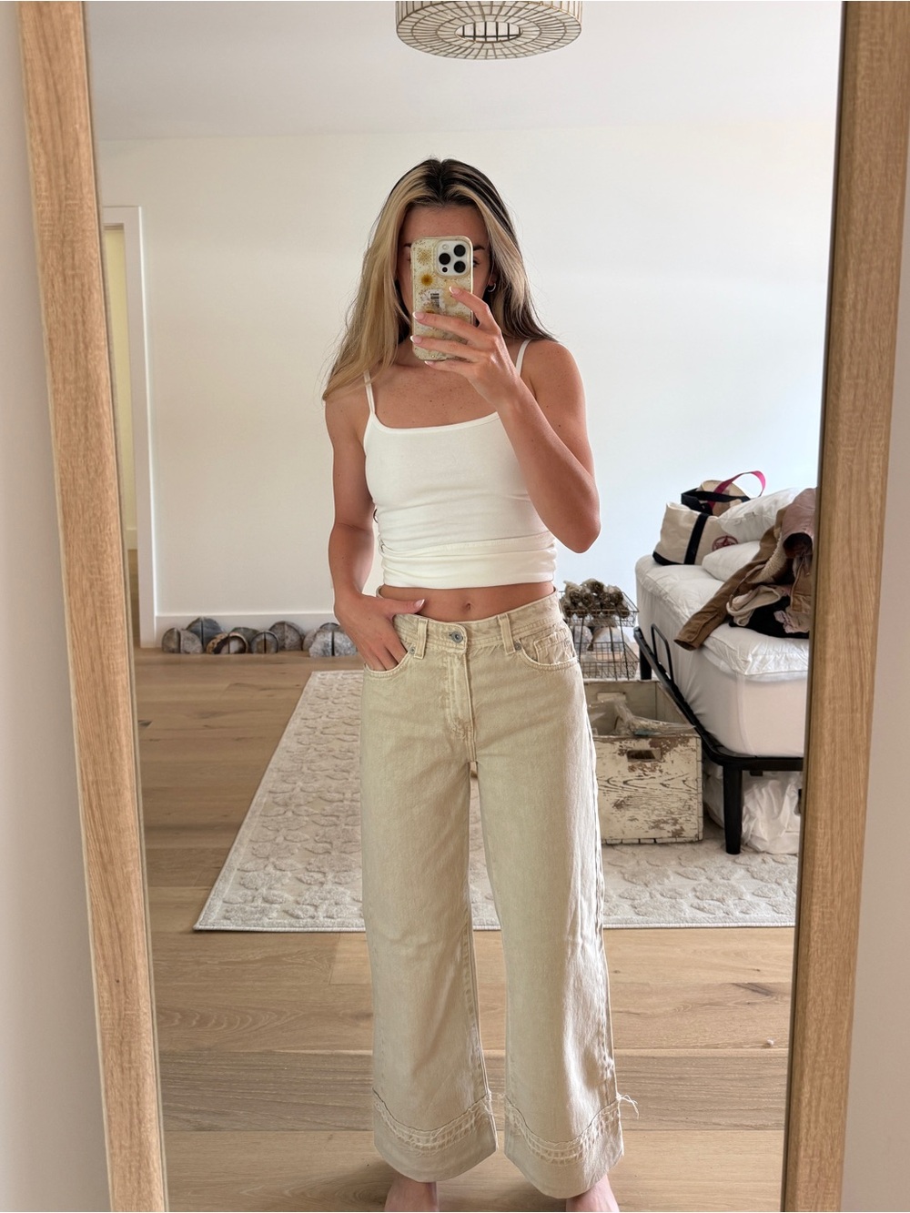Women’s Ag Adriano Goldschmied Wide Leg Cuffed Jeans in Cream 23 Saige